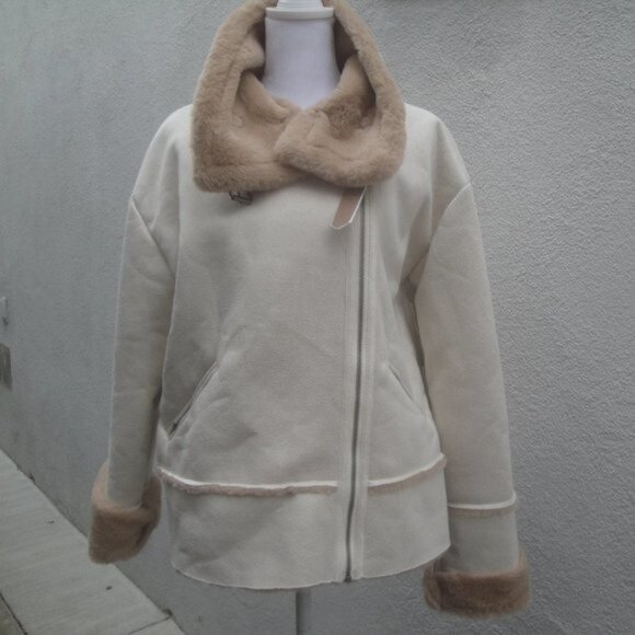 Fate Double Faced Jacket Med with faux fur lining New with Tags - Picture 1 of 7